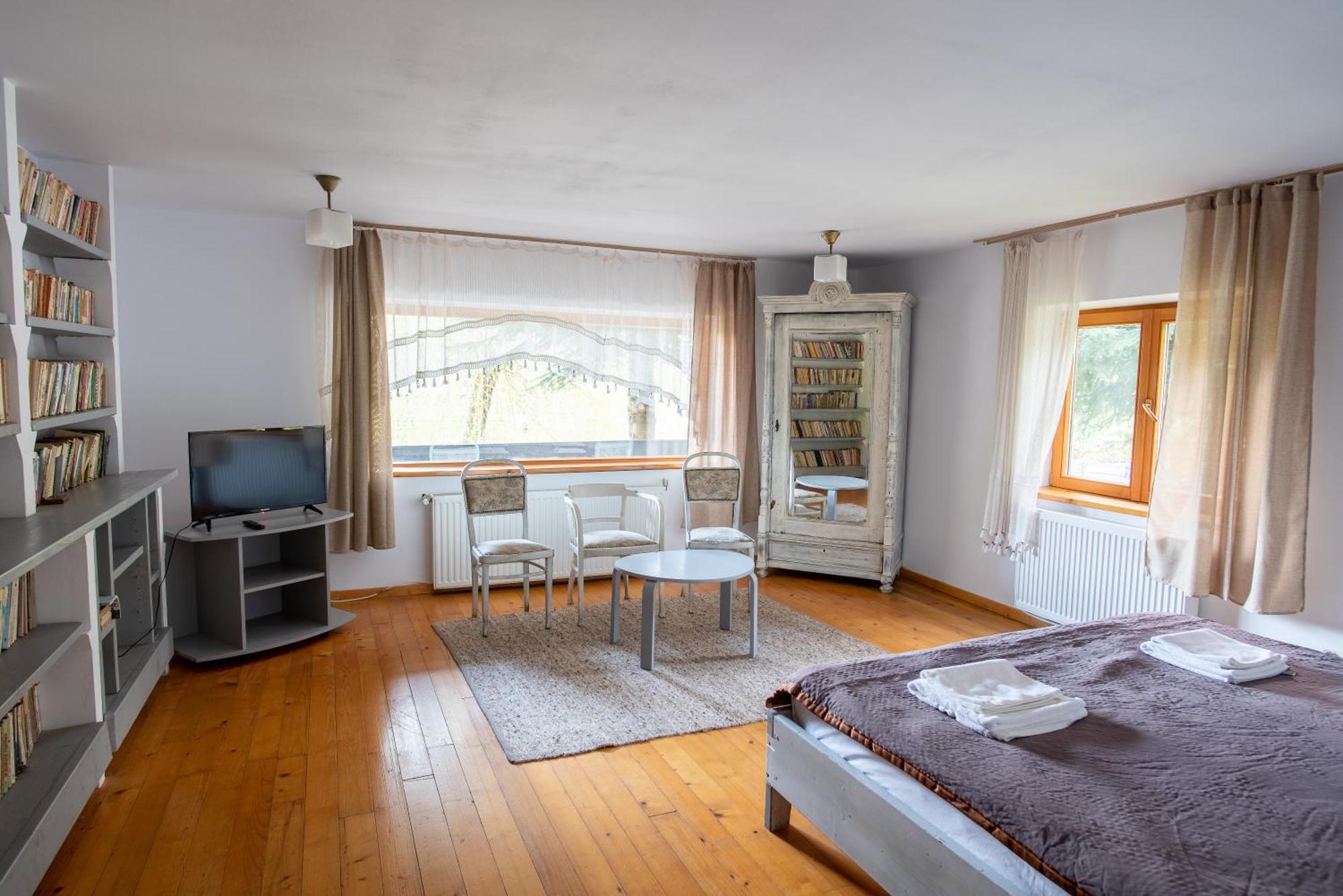 Pensiunea Casa Bunicilor Manastirea Humor Quarto foto
